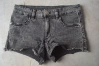 Jeans, Shorts, schwarz/grau, H&M, Gr. 146 Nordrhein-Westfalen - Hagen Vorschau