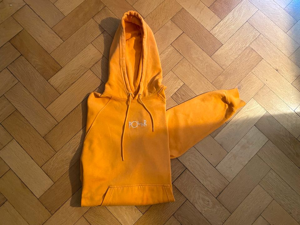 NP 99,99€! Polar Skate Co Big Boy Default Hoodie Gr.M Orange in Göttingen