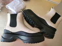 Michael Kors Boots Gr.38 Creme schwarz Nordrhein-Westfalen - Eitorf Vorschau