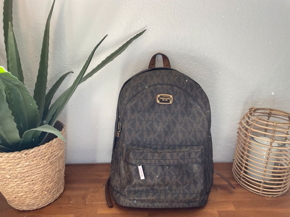 Michael Kors Rucksack braun, wie neu in Kamen