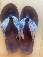 Tommy Hilfiger Schuhe Flip Flops 39 München - Schwabing-West Vorschau