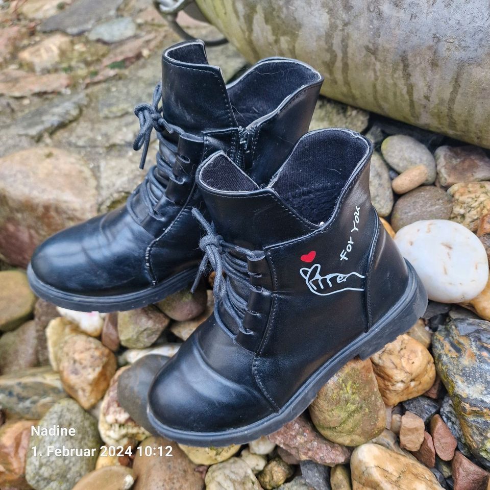 Stiefeletten / Schuhe schwarz Gr. 34 in Querfurt
