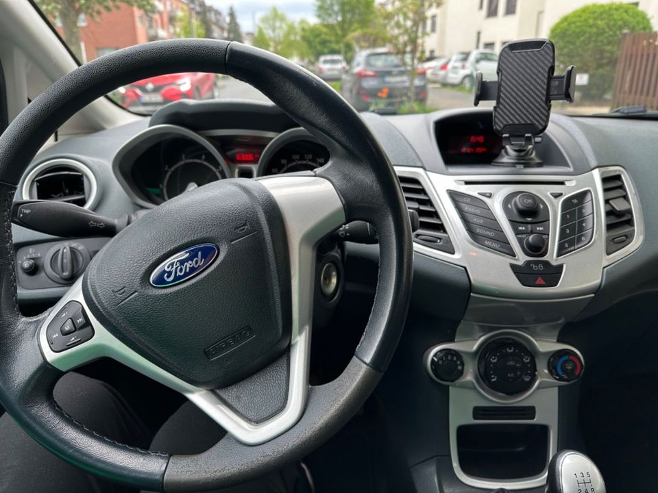 Ford Fiesta 1,25 60kW Titanium Titanium in Bornheim