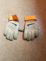 Fussballhandschuhe von Nike Bayern - Augsburg Vorschau