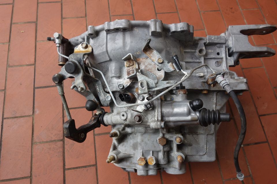 Mitsubishi ASX Getriebe 701337 F5M43 5Gang 86kw 117ps 55Tkm Bj.17 in Mülheim (Ruhr)