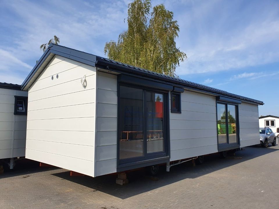 Solides MOBILHEIM 14x4m Mini Haus top isoliert, modern, BASIC in Werder (Havel)