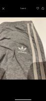 Adidas Leggings grau S Sportlegging Bayern - Wassertrüdingen Vorschau