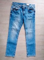 Herren Jeans Hose Größe 34/34 Neuwertig Sachsen-Anhalt - Halberstadt Vorschau