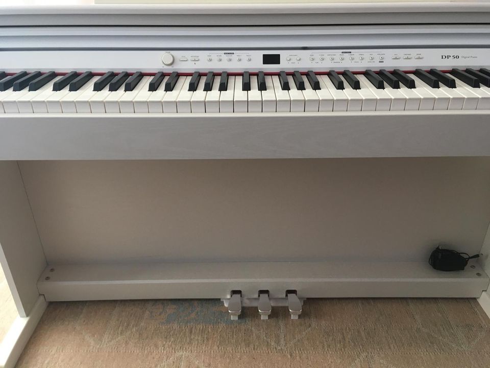 E-Piano Cantabile Classic DP-50 in Hamburg