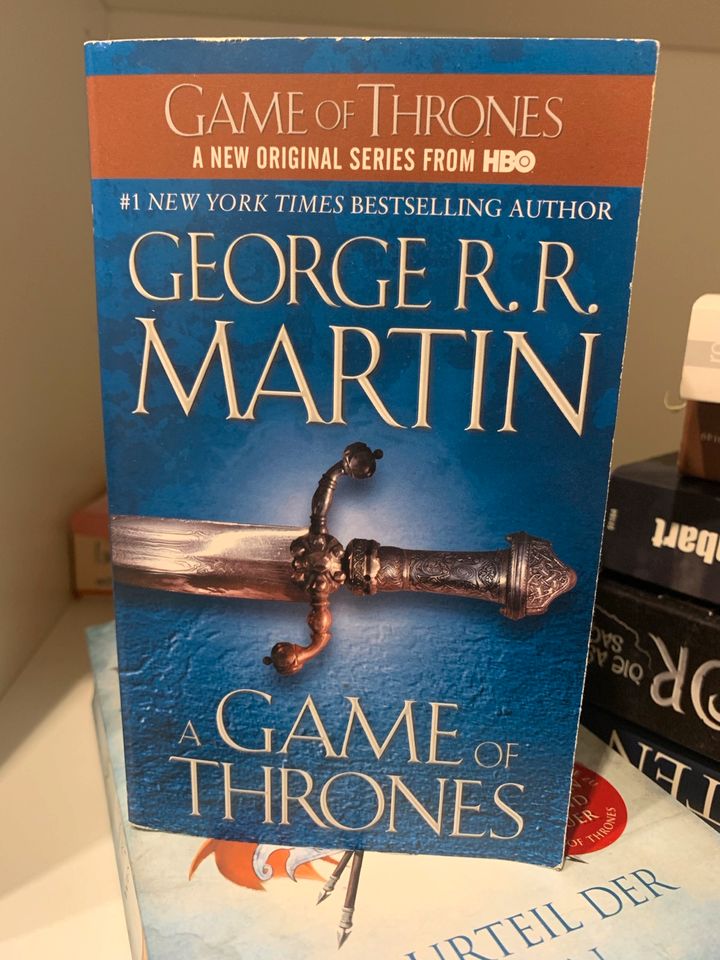 Game of Thrones Book one englisch in Schuby