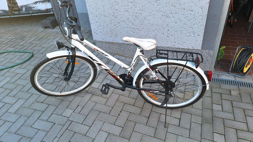 2x Fahrrad,Fahrräder in Heldrungen