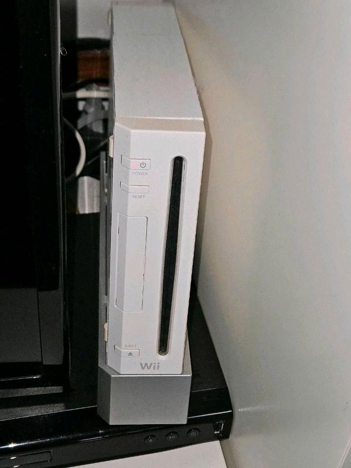 Nintendo Wii Konsole in Hilchenbach