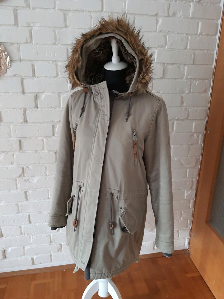 Gina Damen Parka Winterjacke Mantel Khaki Kunstfell  Gr. 38 M in Witzenhausen