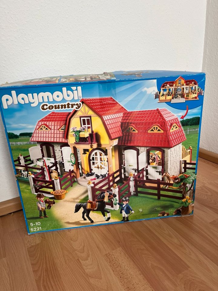 Playmobil großer Reiterhof 5221 in Neuss