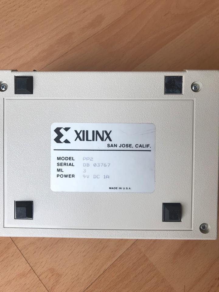 Xilinx PP2 Configuration Prom Programmer in Berlin