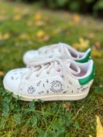 Adidas Kinder Sneaker Stan Smith Gr. 27 Sportschuhe für 16,1 cm Brandenburg - Bernau Vorschau