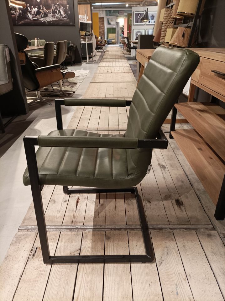 3x Stuhl Wave Leder grün Metallgestell Aussteller reduziert!!! %% in Pforzheim