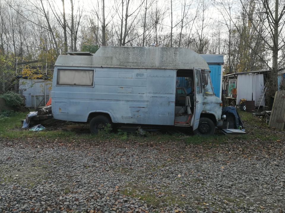 "DÜDO" Mercedes Benz 508D hoch lang in Leipzig