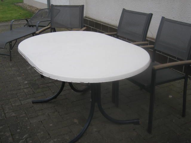 Gartentisch oval 140 x 95 in Sülzetal