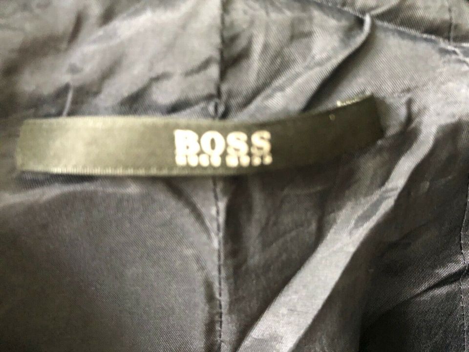 Hugo Boss Blazer dunkelblau in Sehnde