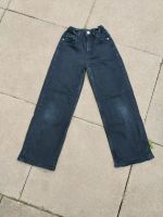 Schwarze Jeans wide leg von H&M, Gr. 134 Niedersachsen - Salzgitter Vorschau