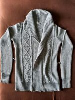 Neuwertige Strickjacke grau, Marke Orsay Bayern - Obertraubling Vorschau