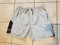 Nike Sporthose Short Herren XL grau silber neuwertig Sachsen-Anhalt - Halle Vorschau