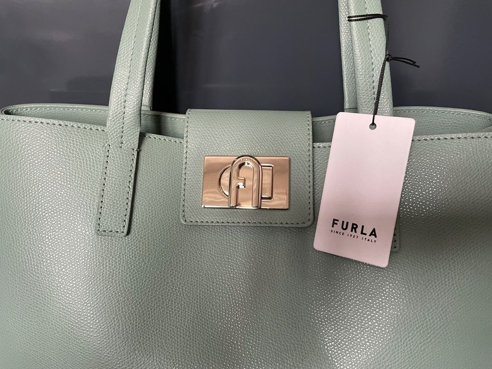 FURLA Tasche Neu! in Wiesbaden