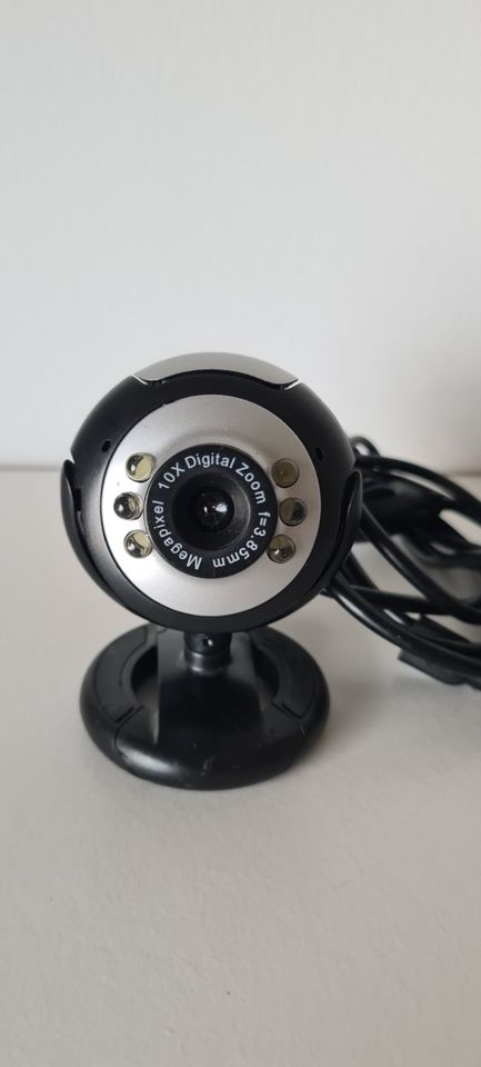 Webcam mit USB und Audio in Bornheim