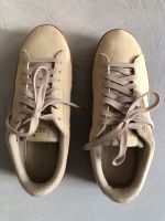 PUMA Vikky Platform pebble beige Wildleder Gr. 38,5 - NEU Nordrhein-Westfalen - Bedburg Vorschau