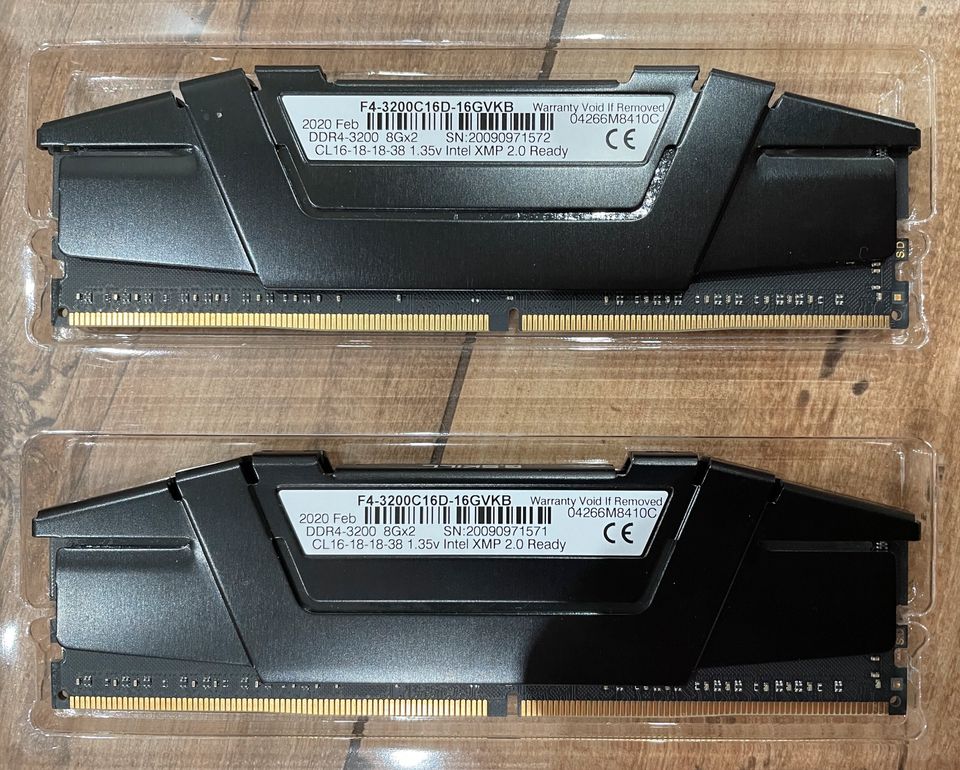 G.Skill Ripjaws V series 2 x 8Gb DDR4-3200 CL16-18-18-38 1.35V in Lautertal