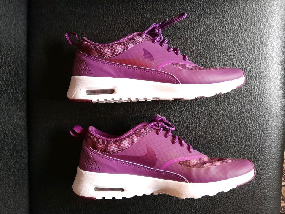 Nike Wmns Air Max Thea 599408 501 Fuchsia Größe 7 / 38 in Raubach (Westerw.)