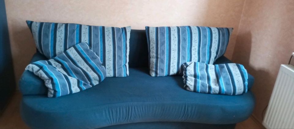 Sofa mit Schlaffunktion in Lindern (Oldenburg)