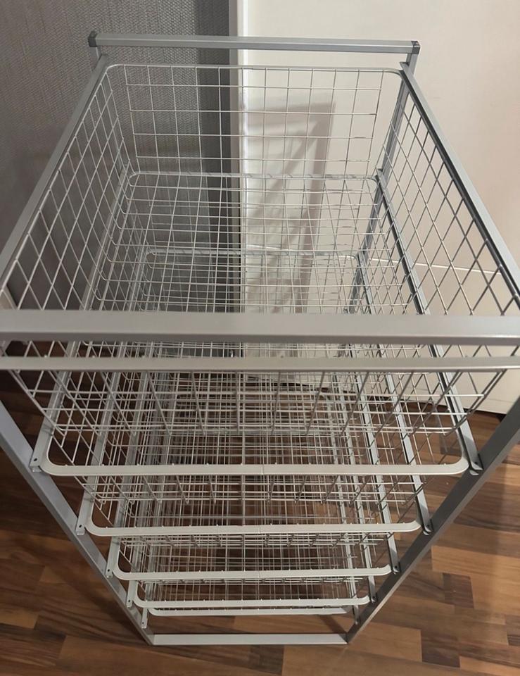 Schublade Schrank Metallkörbe von Ikea Aufbewahrungskombi in Berlin