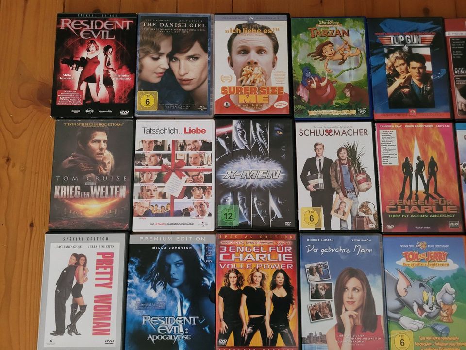 28 DVDs diverse Filme: Avatar, tatsächlich Liebe, Top Gun etc. in Limburg