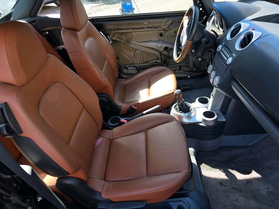 Mitsubishi Colt CZC Cabrio Schlachtefest Leder Klima 110TKM in Berlin