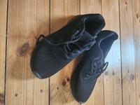 sneaker schwarz Niedersachsen - Braunschweig Vorschau
