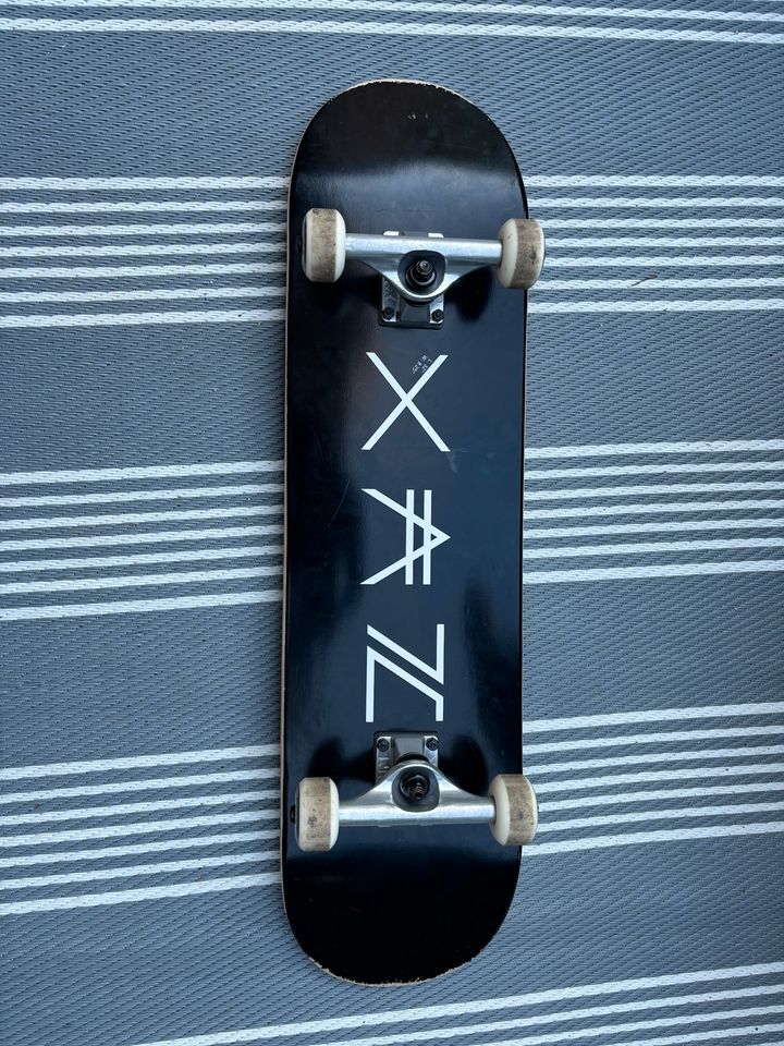 NKX Skateboard in Diez