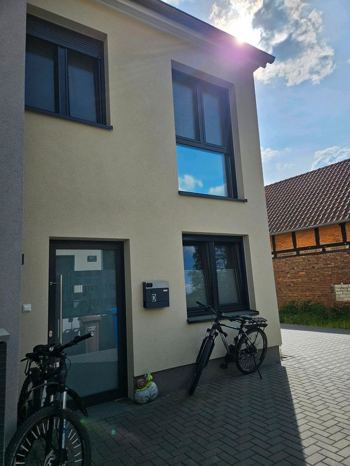 Reihenendhaus 5 Zimmer Wohnung Haus zur Miete in Osloß