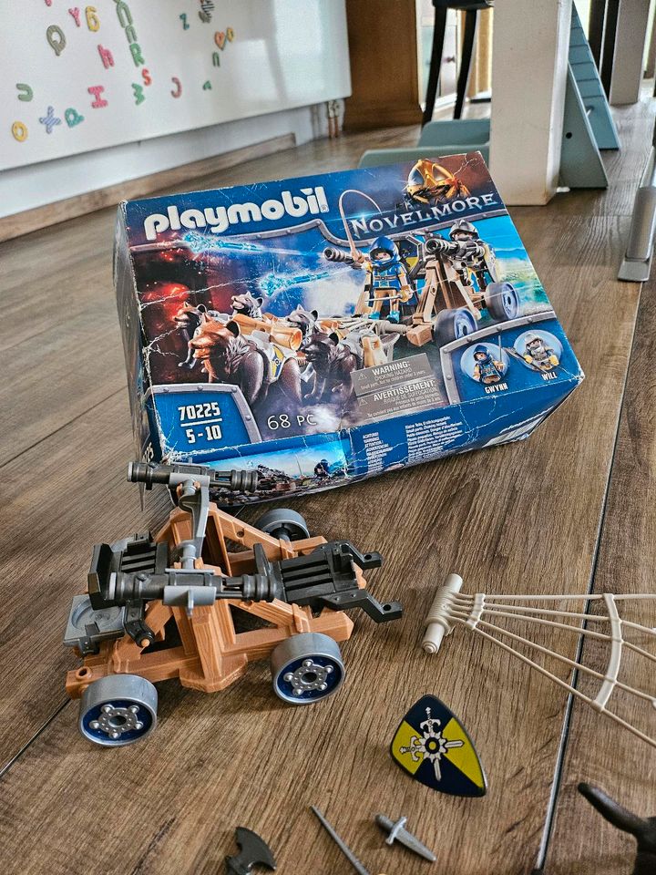 Playmobil 70225 Wolfsgespann Novelmore in Gudensberg