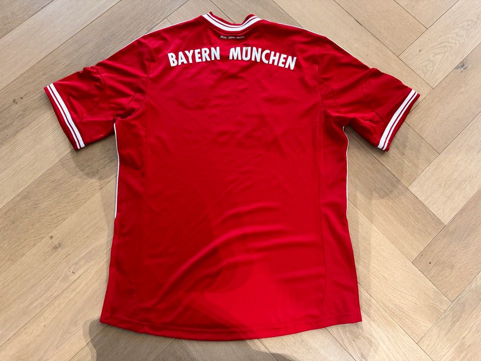 FC Bayern Trikot Wembley 2013 in München