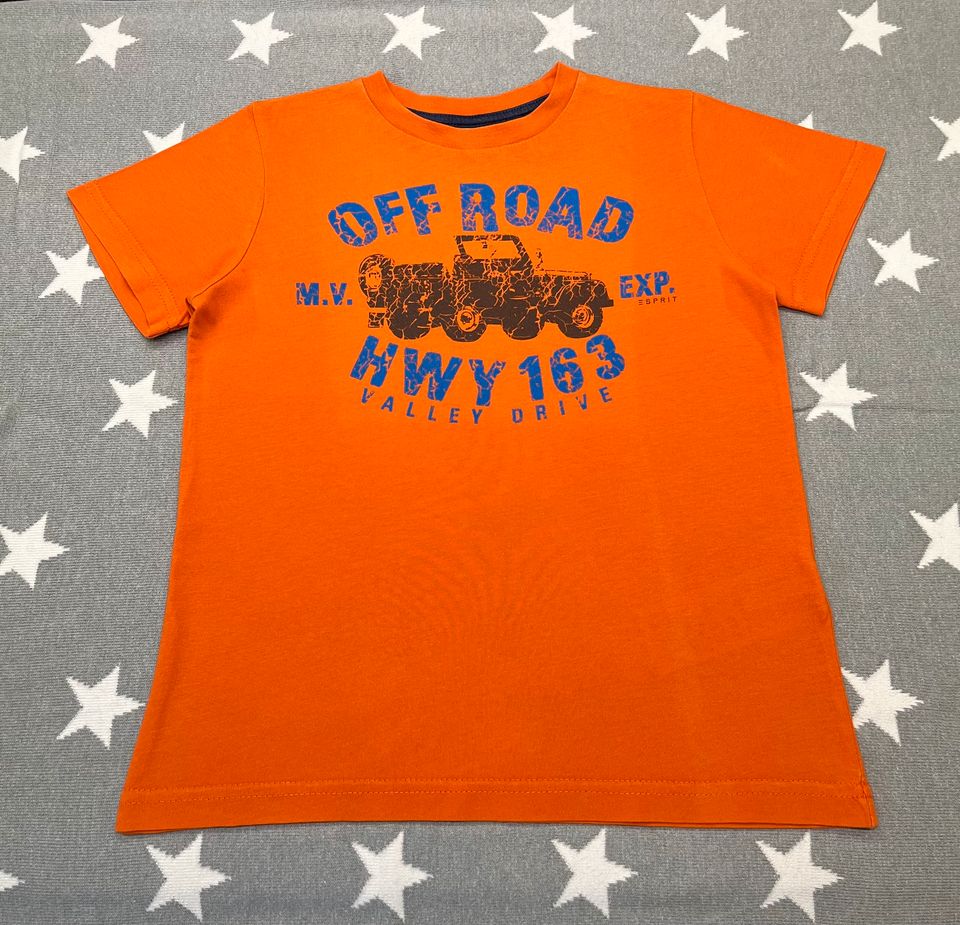 Shirt T-Shirt orange mit Jeep von Esprit Gr. 104 110 in Barnstorf