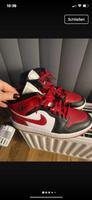 Nike Jordan Sneaker Gr. 38,5 rot schwarz weiß Knöchelhoch Niedersachsen - Weyhe Vorschau