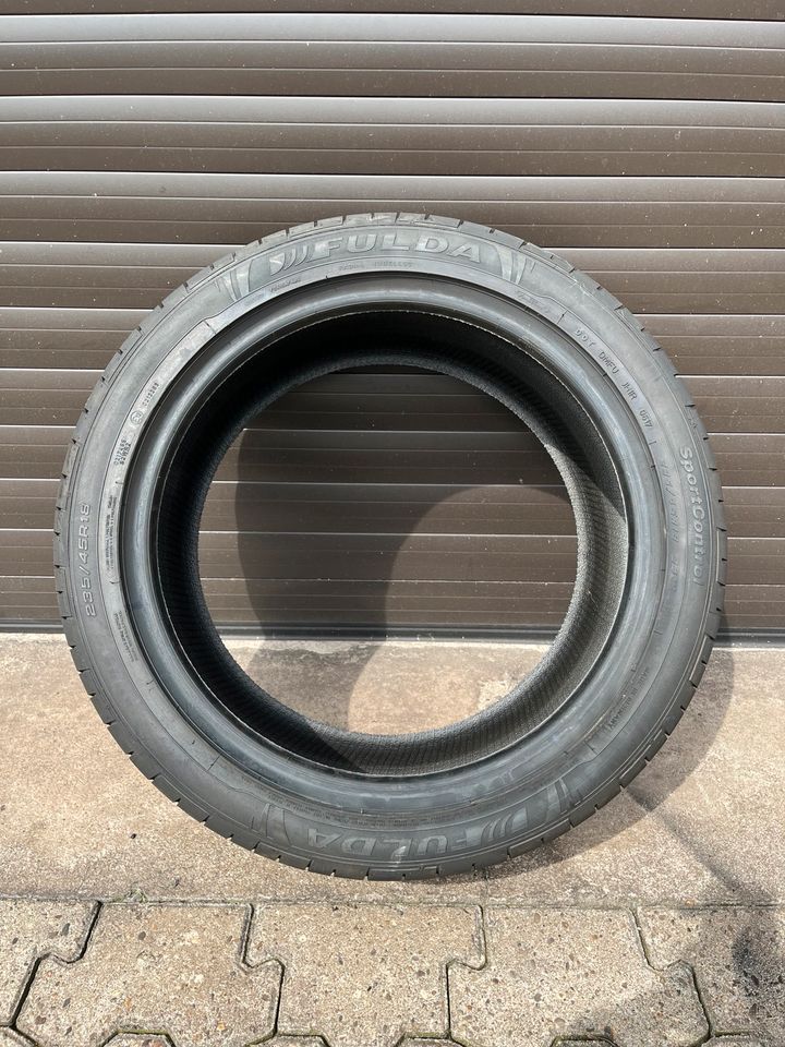 1x Sommerreifen 235/45/R18 94W Fulda DOT 0617 9mm NEU in Duisburg