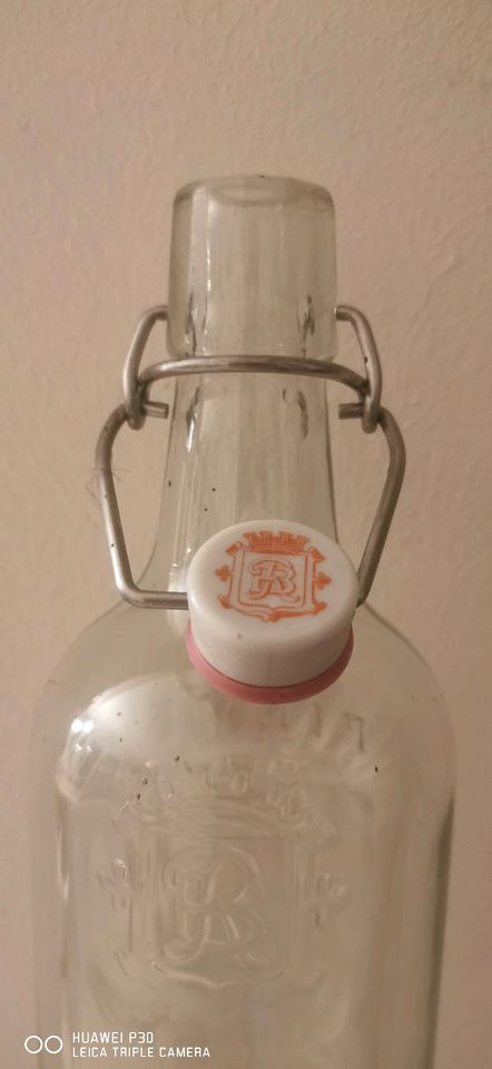 Glasflasche mit Bügelverschluss 1,5 l in Leipzig