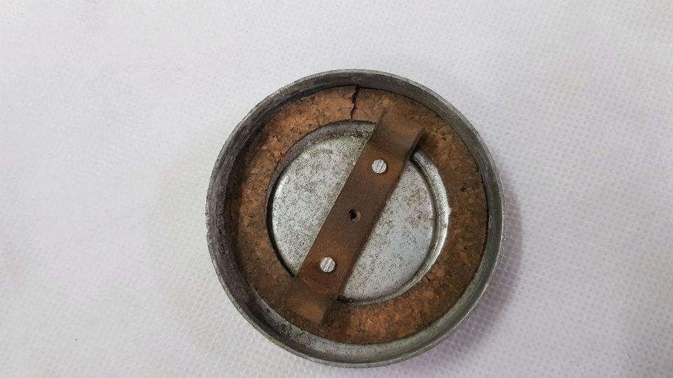 Original IFA Fortschritt Öldeckel/Verschluss für Öleinfüllstutzen in Velpke