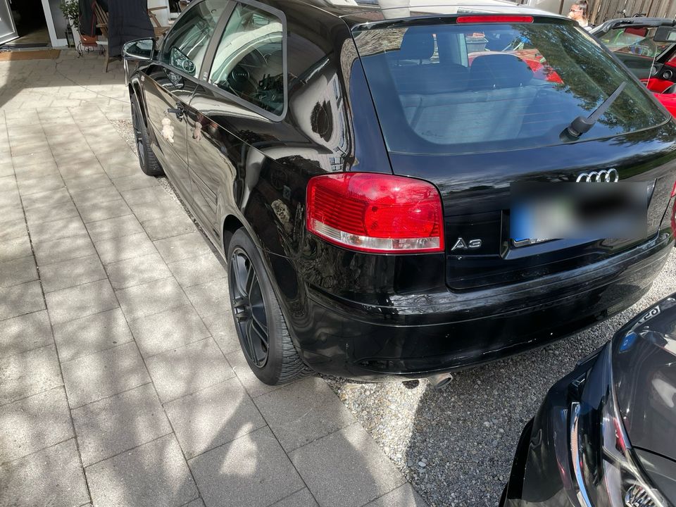 Audi A3 1.6 in Laupheim