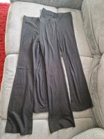 2er Set Leggins mit Schlag / schwarz / H&M / Größe 152 Sachsen - Radeberg Vorschau