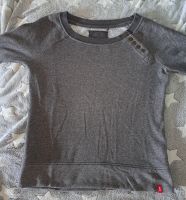 Pullover Pulli  Esprit, Gr. L in grau, guter Zustand Nordrhein-Westfalen - Finnentrop Vorschau