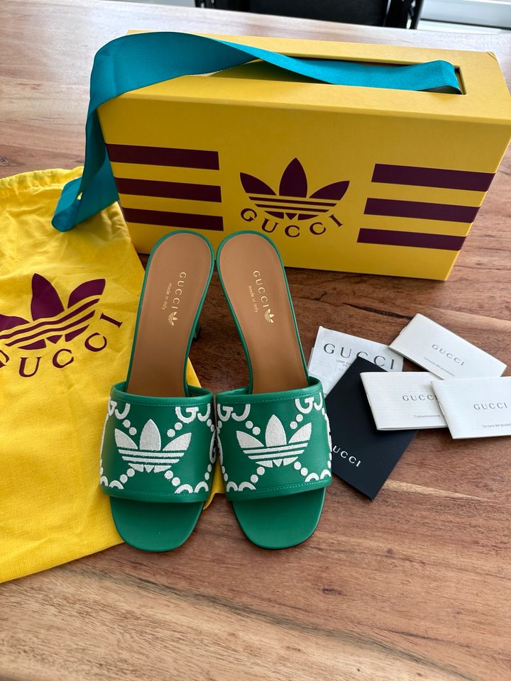 Adidas x Gucci Pantoletten 39 Retro grün selten sold out in Markdorf